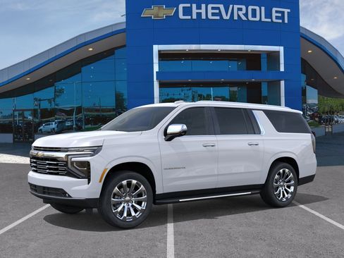 New 2026 Chevrolet Suburban Premier AWD/4WD image 26