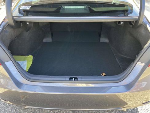 Used 2023 Toyota Camry XSE image 8