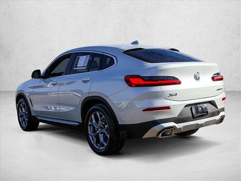Used 2025 BMW X4 xDrive30i image 7