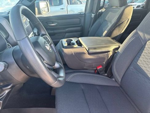Used 2025 RAM 1500 Warlock AWD/4WD image 32