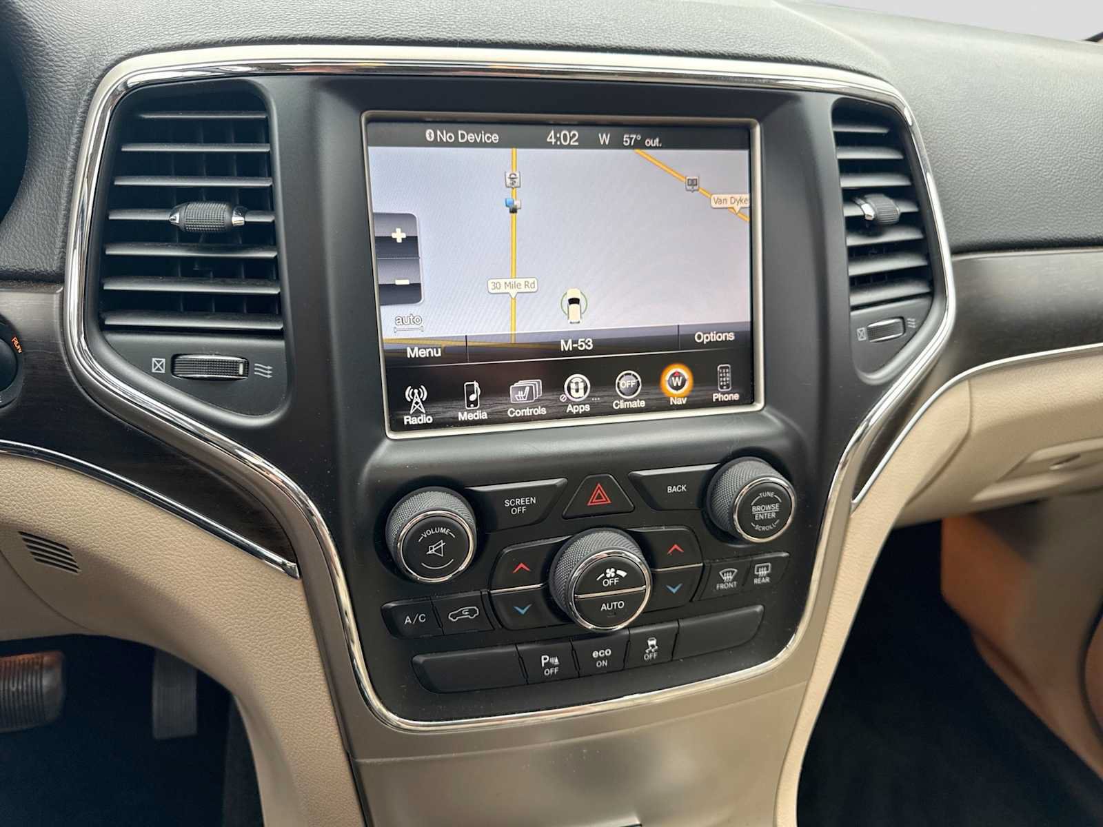 Used 2014 Jeep Grand Cherokee Limited AWD/4WD image 27