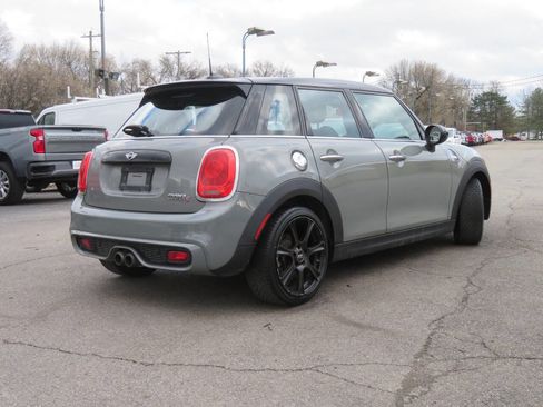 Used 2017 MINI Cooper S image 4