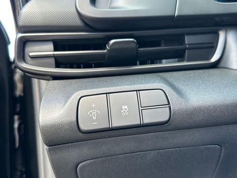 New 2026 Hyundai Elantra Sport FWD image 13