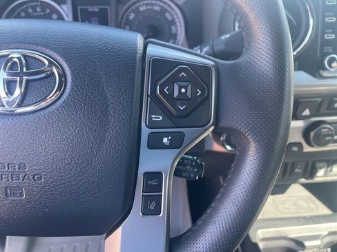 Used 2020 Toyota Tacoma Limited image 25