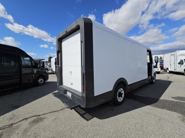 Used 2023 Chevrolet Brightdrop 600 w/ Active Safety Package 2 AWD/4WD image 2