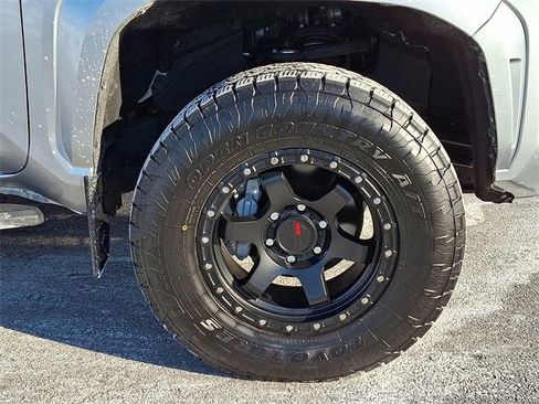Used 2024 Toyota Tacoma SR5 image 8