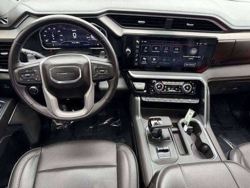 Used 2023 GMC Sierra 1500 Denali w/ Denali Reserve Package AWD/4WD image 13