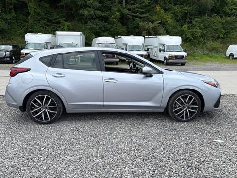 Used 2024 Subaru Impreza 2.0i Sport AWD/4WD image 6