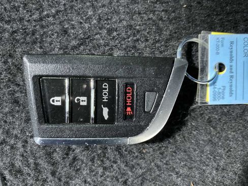 Used 2023 Acura MDX SH-AWD image 20