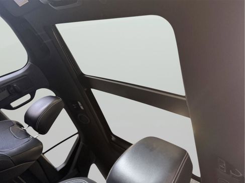 Used 2020 Ford Explorer ST w/ ST Street Pack image 41