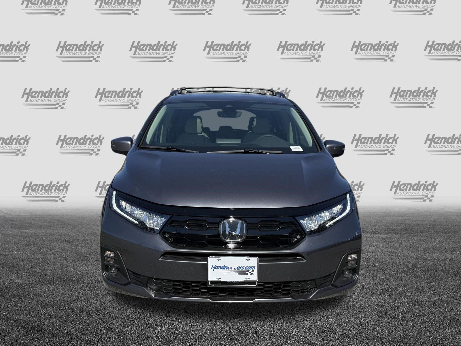 New 2027 Honda Odyssey Touring image 3
