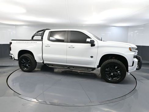 Used 2021 Chevrolet Silverado 1500 RST image 3