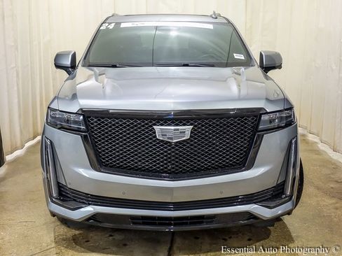 Certified 2024 Cadillac Escalade Sport w/ LPO, ONYX Package image 6