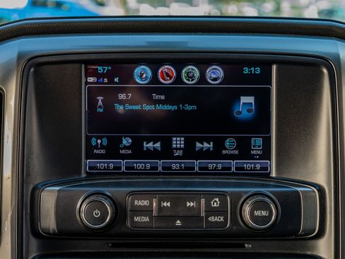 Used 2019 Chevrolet Silverado 2500 LTZ w/ Duramax Plus Package image 24