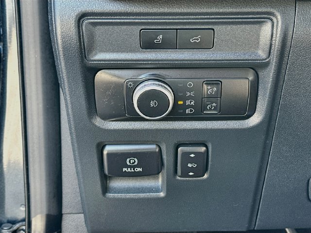 Used 2022 Ford Expedition Limited AWD/4WD image 10