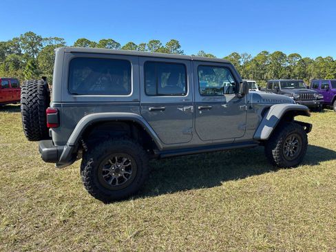 Certified 2022 Jeep Wrangler Unlimited Rubicon w/ Dual Top Group image 3