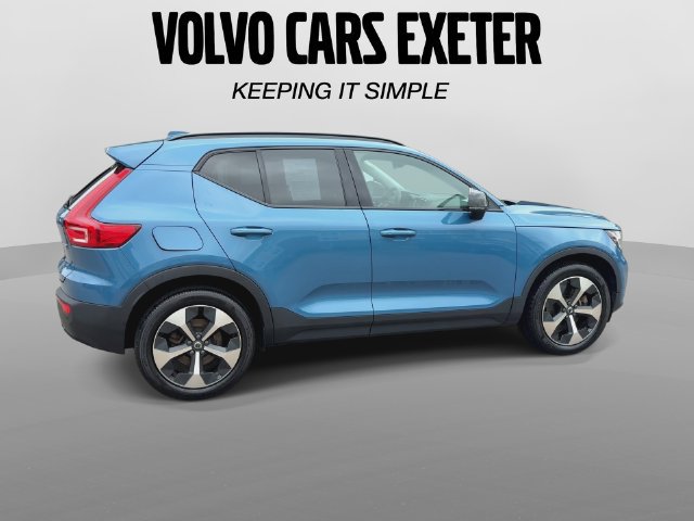 Certified 2024 Volvo XC40 B5 Core AWD/4WD image 11