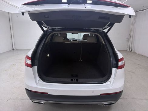 Used 2016 Lincoln MKX Reserve w/ Technology Package image 28