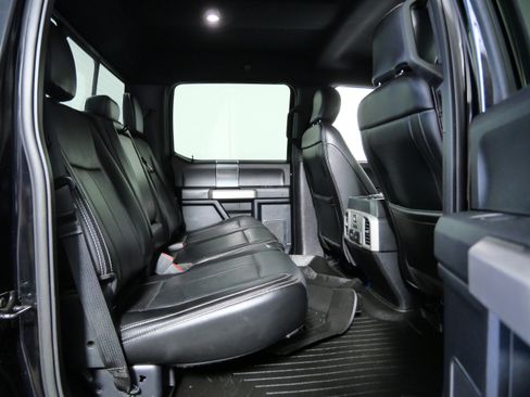 Used 2018 Ford F150 Lariat w/ Equipment Group 502A Luxury AWD/4WD image 15
