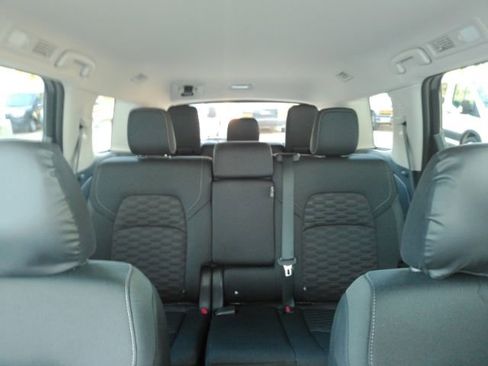 Used 2024 Nissan Pathfinder SV AWD/4WD image 34