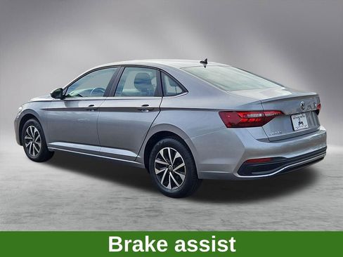 Used 2024 Volkswagen Jetta S image 5