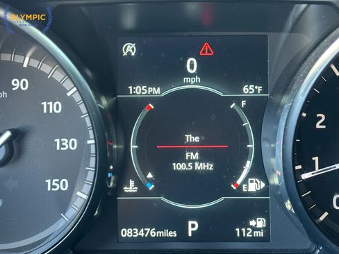 Used 2019 Land Rover Discovery Sport SE image 26