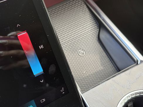 New 2026 Cadillac Escalade Luxury image 30