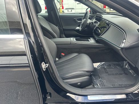 New 2026 Mercedes-Benz E 350 4MATIC Sedan image 15