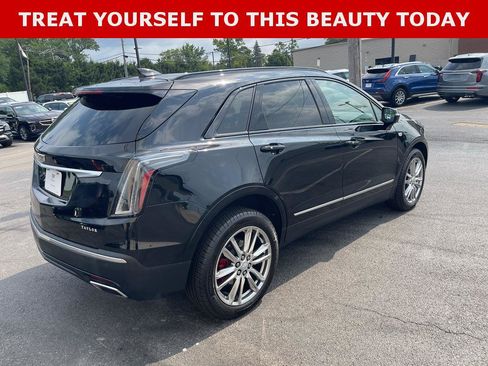 Used 2023 Cadillac XT5 Sportv w/ LPO, Floor Liner Package AWD/4WD image 8