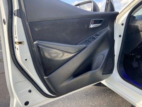 Used 2016 Scion iA image 13