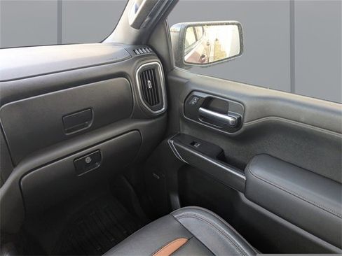 Used 2019 GMC Sierra 1500 AT4 w/ AT4 Premium Package image 17