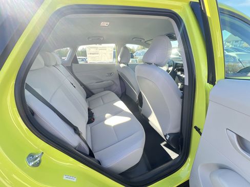 New 2026 Hyundai Kona SE image 12