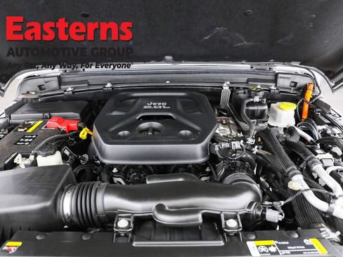 Used 2021 Jeep Wrangler Unlimited Sahara w/ Cold Weather Group image 7