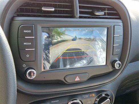 New 2025 Kia Soul LX w/ LX Technology Package image 12