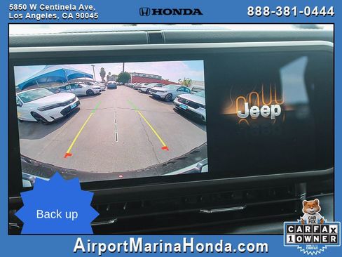 Used 2025 Jeep Wrangler Unlimited Rubicon AWD/4WD image 6