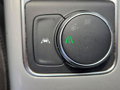 Used 2024 Chevrolet Blazer LT w/ Redline Edition FWD image 15