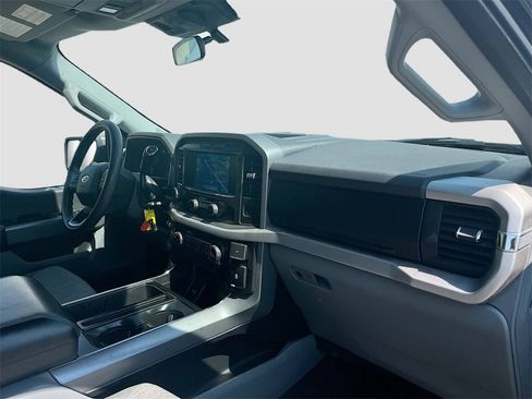 Used 2022 Ford F150 XLT w/ XTR Package image 27