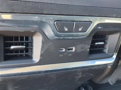 New 2026 GMC Sierra 1500 SLT w/ SLT Premium Plus Package AWD/4WD image 12