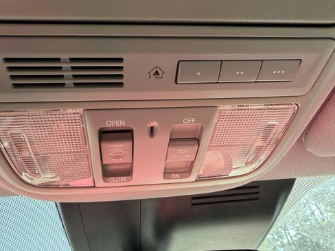 Used 2017 Honda CR-V EX-L image 19
