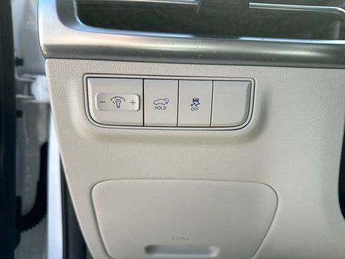 Used 2025 Hyundai Tucson SEL AWD/4WD image 28