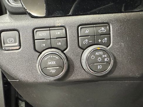 New 2026 Chevrolet Silverado 3500 LTZ image 19