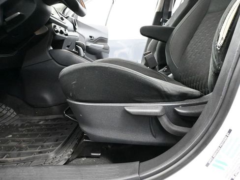 Used 2021 Nissan Kicks S image 20