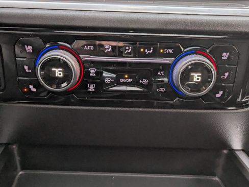 Certified 2025 Chevrolet Silverado 1500 High Country w/ High Country Premium Package image 19