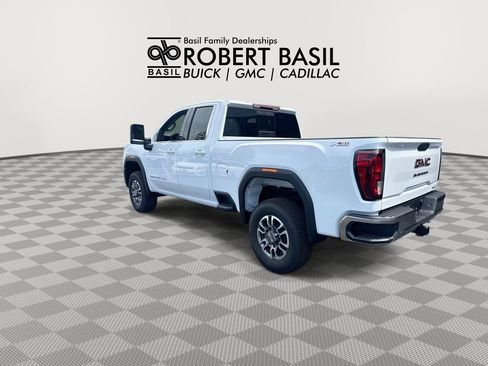 New 2026 GMC Sierra 2500 SLE w/ SLE Value Package; AWD/4WD image 6
