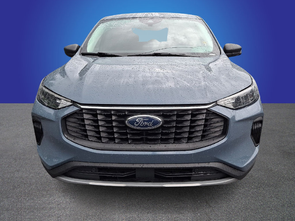 Used 2025 Ford Escape Active AWD/4WD image 2