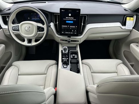 New 2026 Volvo XC60 B5 Ultra w/ Protection Package Premier image 7