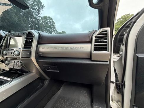 Used 2017 Ford F250 Platinum w/ Platinum Ultimate Package AWD/4WD image 69