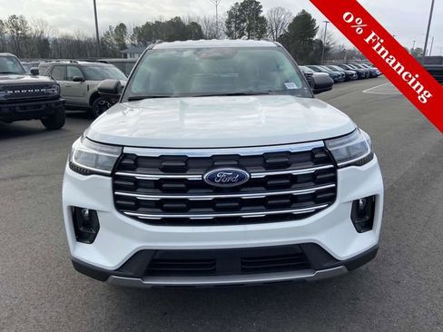 New 2025 Ford Explorer Active w/ Active Comfort Package image 18