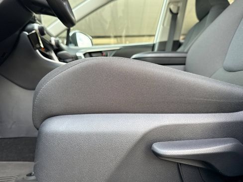 Certified 2025 Toyota RAV4 LE FWD image 14