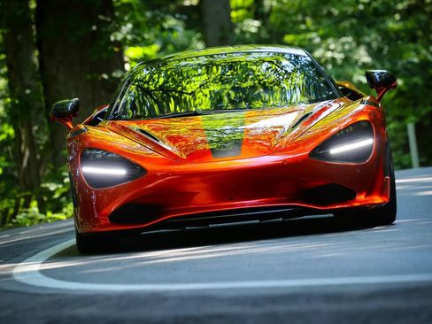 Used 2024 McLaren 750S image 5